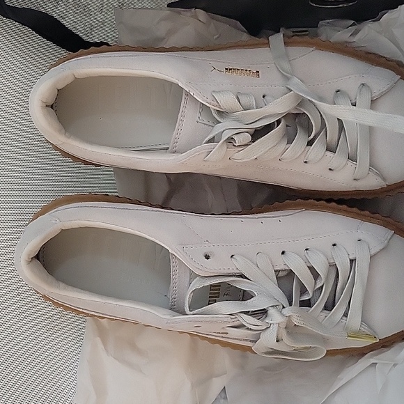 SOLD FENTY CREEPERS Suede Oatmeal RARE NWT original box and velvet dustbag. - Picture 5 of 8